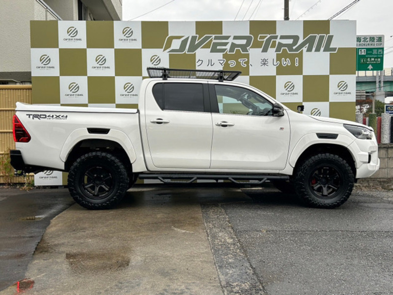 HILUX-4