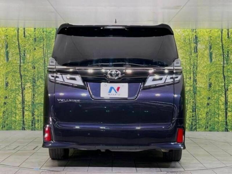 VELLFIRE-16