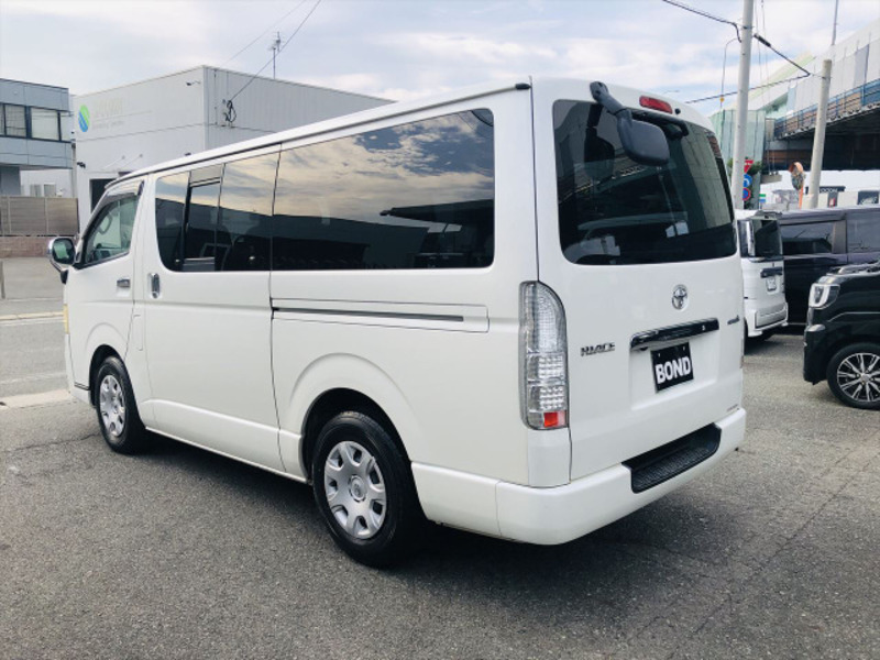 HIACE VAN-15