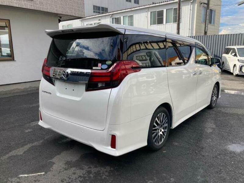 ALPHARD-11