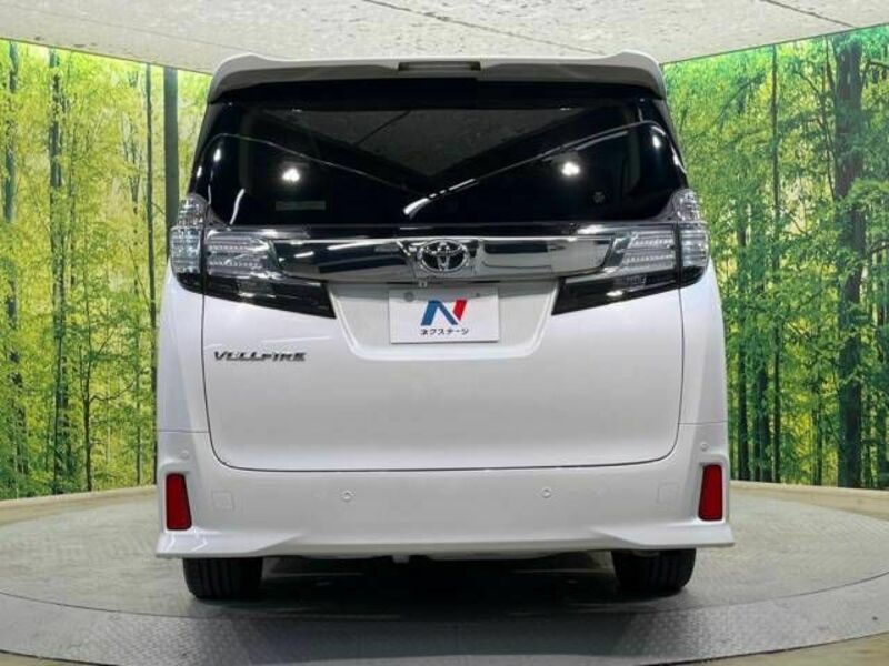 VELLFIRE-16