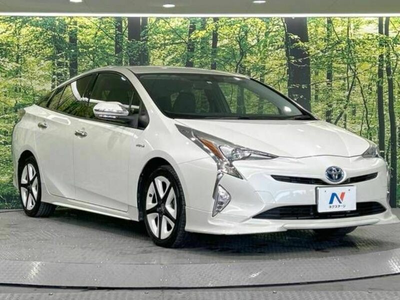 PRIUS-16