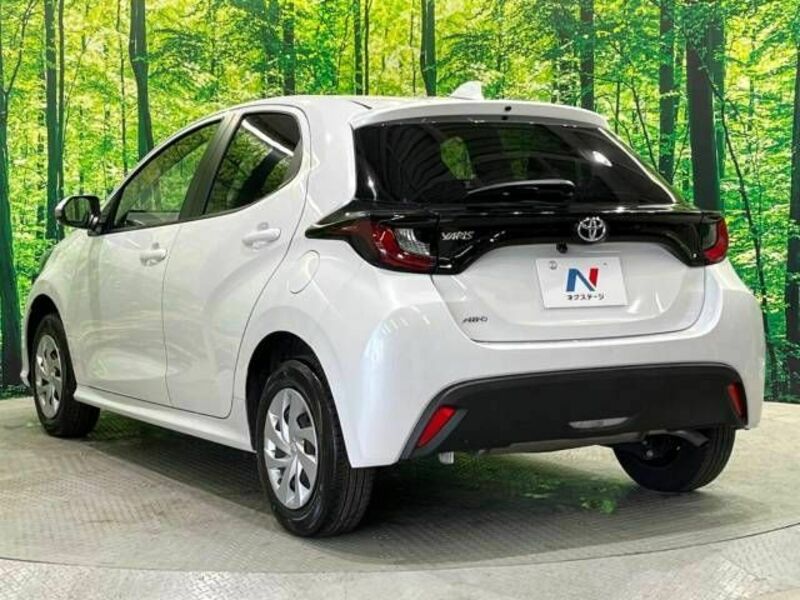 YARIS-17