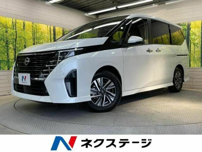 NISSAN　SERENA