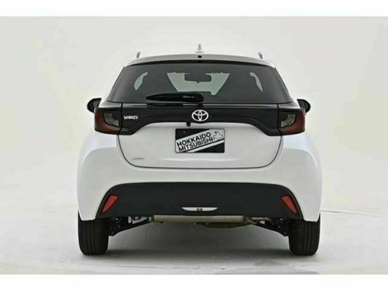 YARIS-18