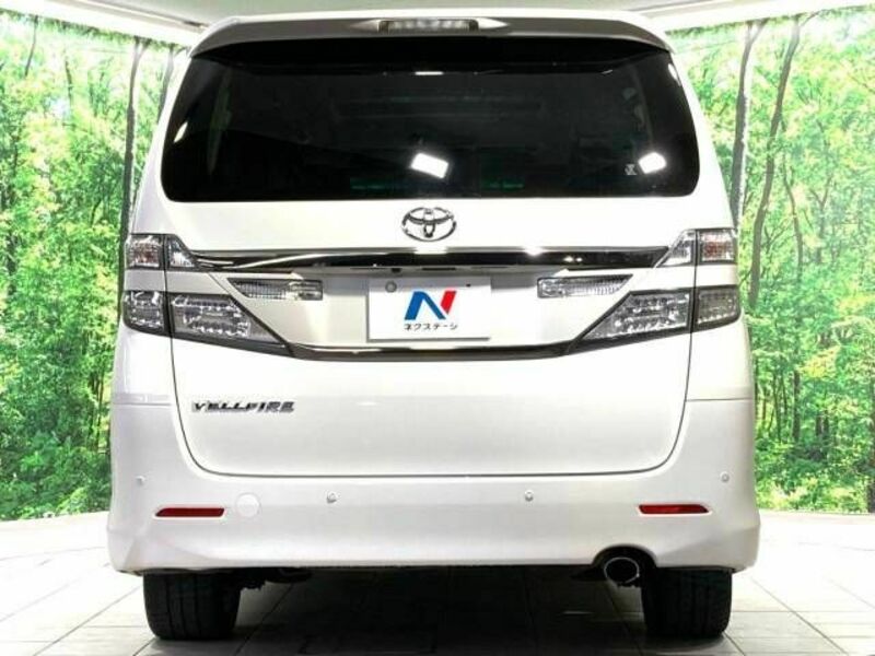 VELLFIRE-16