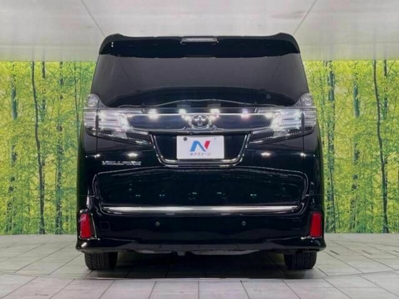 VELLFIRE-16