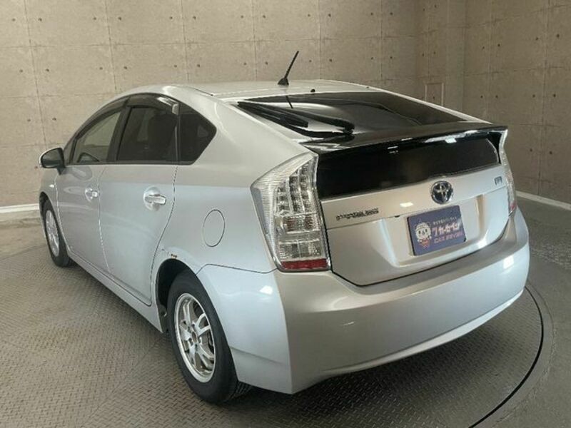 PRIUS-2