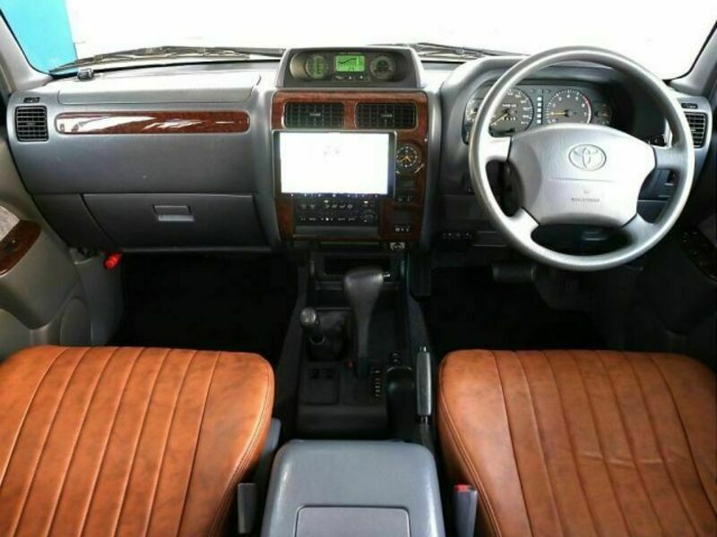 LAND CRUISER PRADO-1