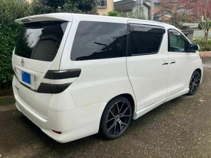 VELLFIRE-2