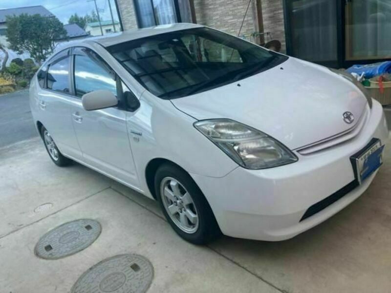 PRIUS-1