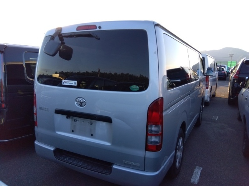 HIACE VAN-2