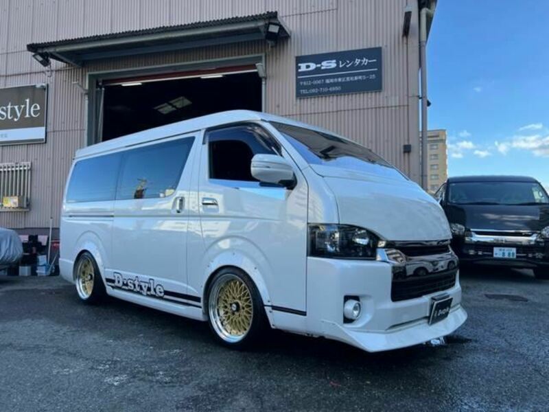 HIACE VAN