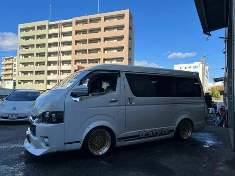 HIACE VAN-4