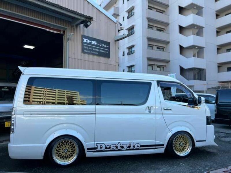 HIACE VAN-7