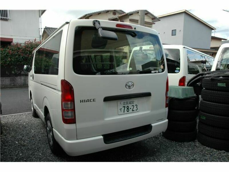 HIACE VAN-4