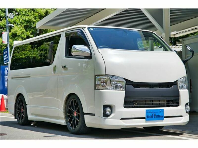 HIACE VAN