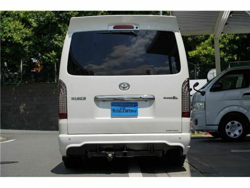 HIACE VAN-15