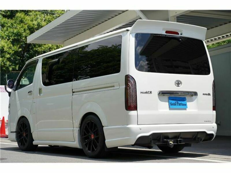 HIACE VAN-18