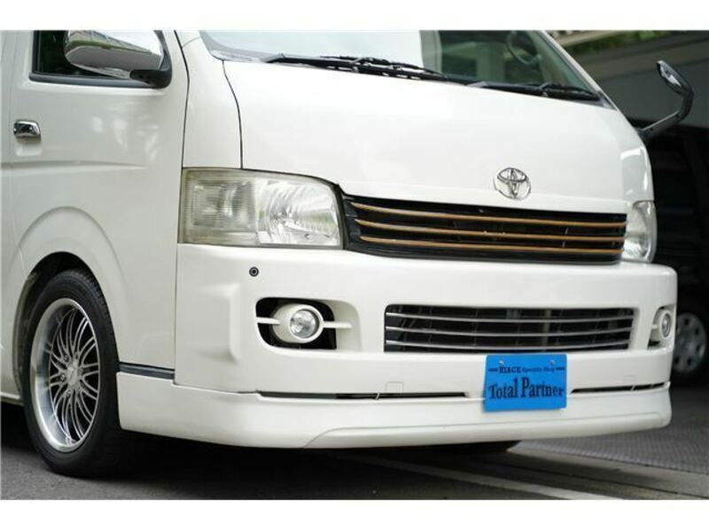 HIACE-10