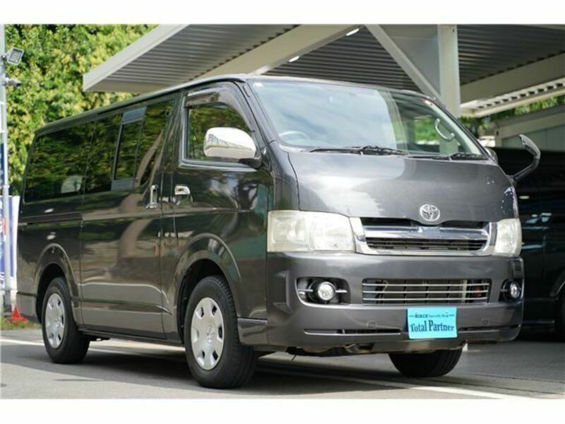 HIACE VAN-9