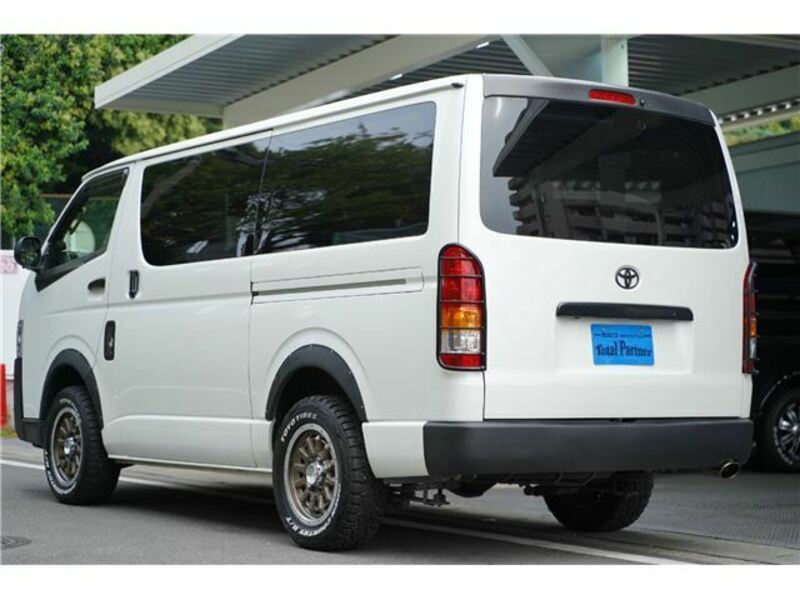 HIACE-15