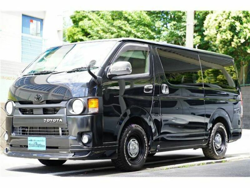 HIACE VAN-3