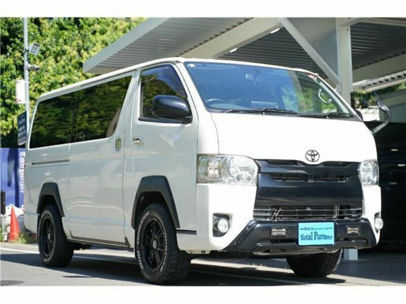 HIACE VAN-6