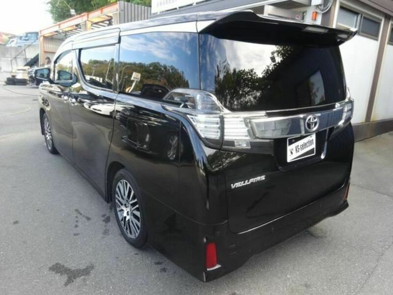 VELLFIRE-43