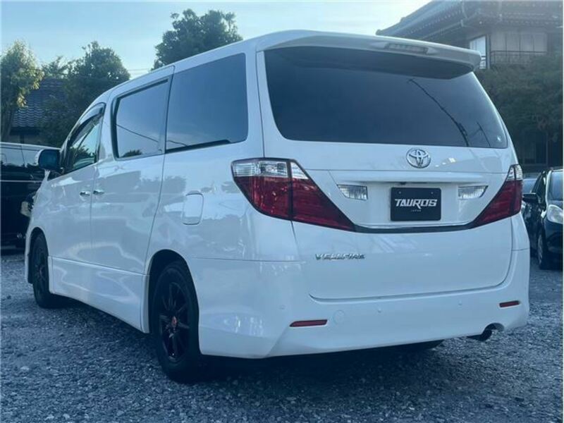 VELLFIRE-6