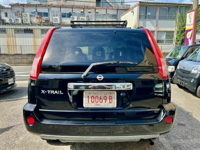 X-TRAIL-9