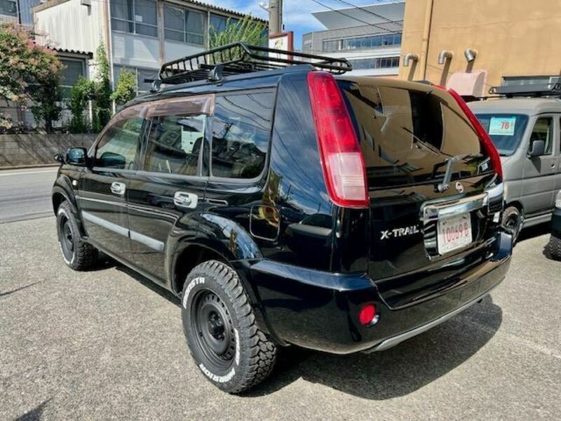 X-TRAIL-10