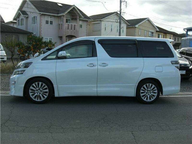 VELLFIRE-4