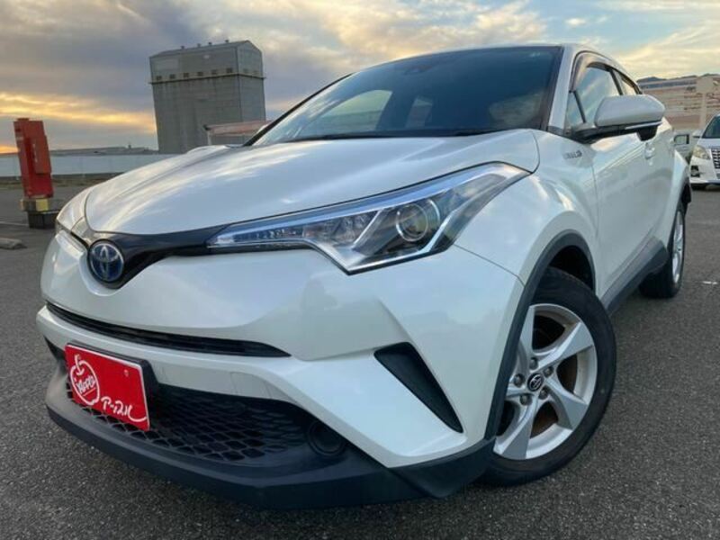 TOYOTA　C-HR