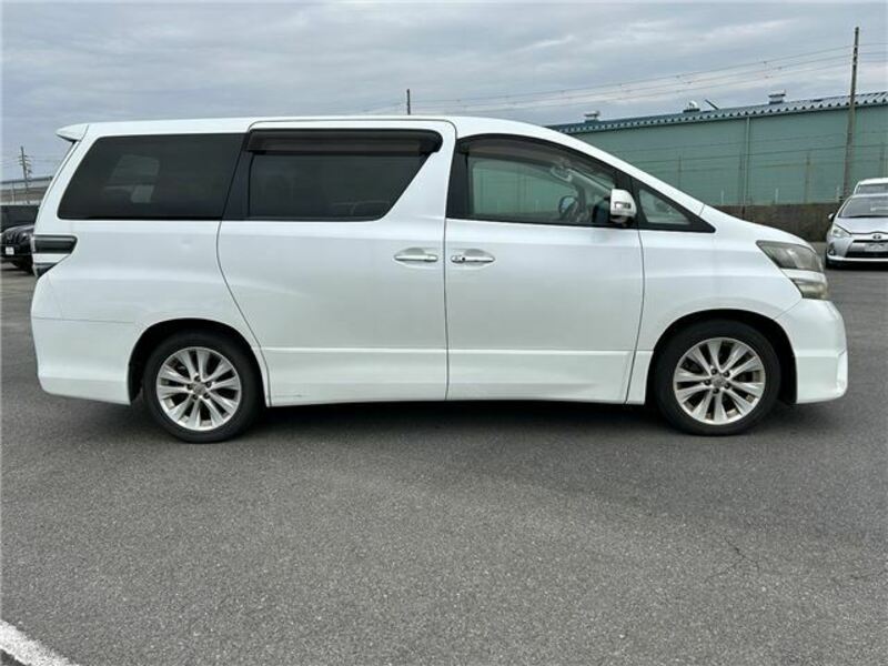 VELLFIRE-5