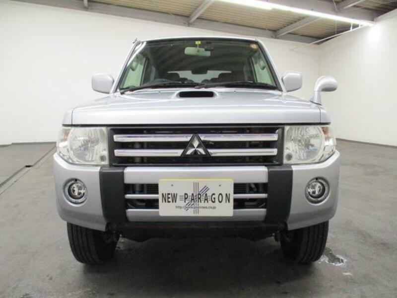 PAJERO MINI