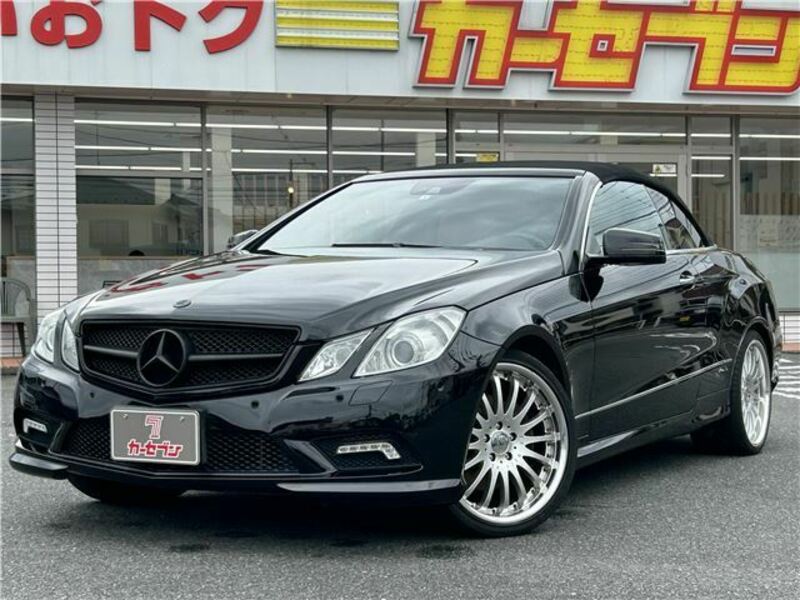 MERCEDES-BENZ　E-CLASS