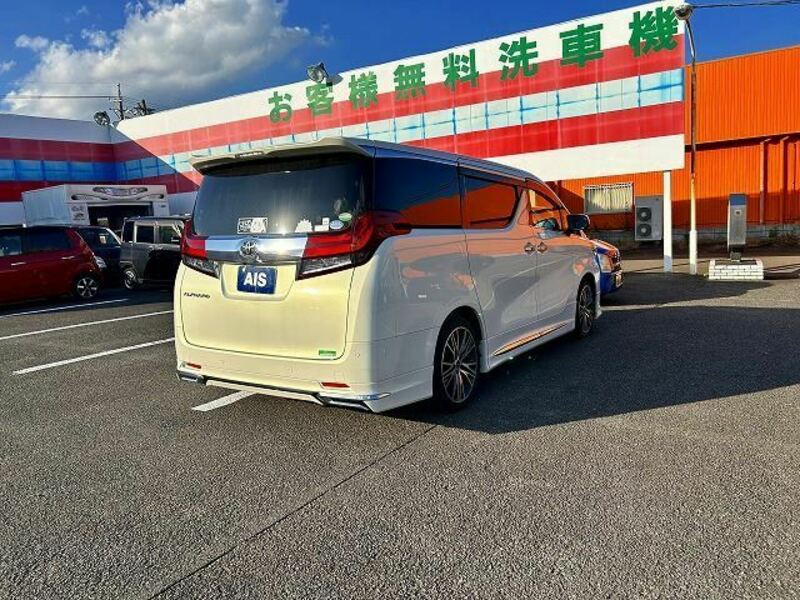 ALPHARD-1