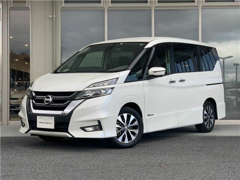 NISSAN　SERENA