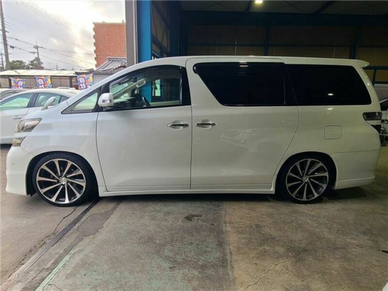 VELLFIRE-4