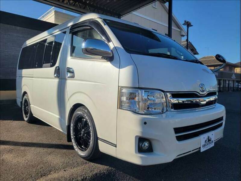 HIACE VAN-10