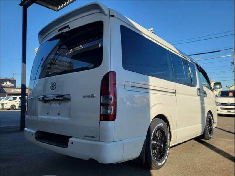 HIACE VAN-14