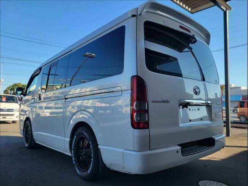 HIACE VAN-15