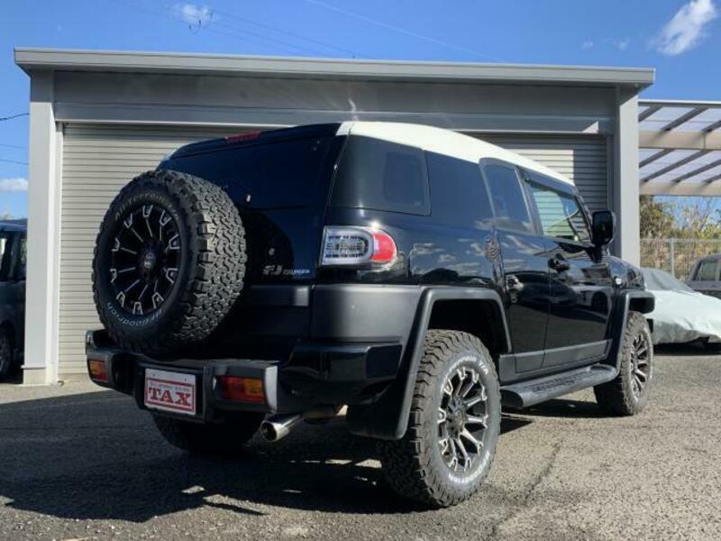 FJ CRUISER