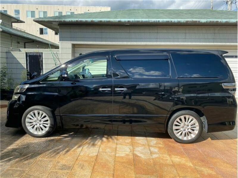 VELLFIRE-3