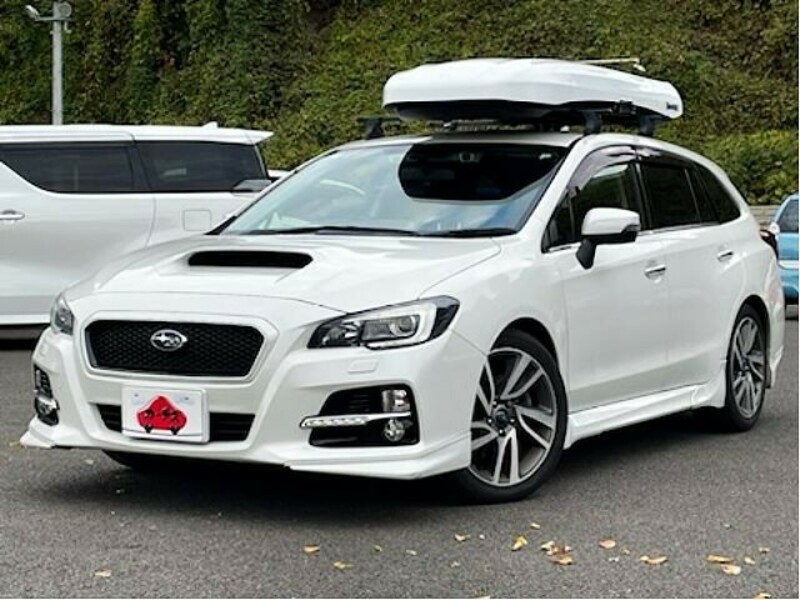 SUBARU　LEVORG