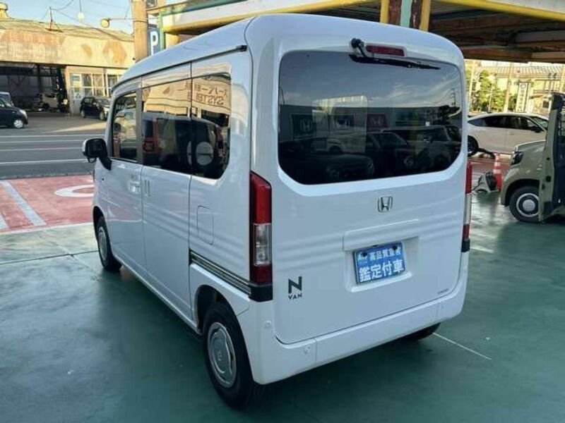 N-VAN-3