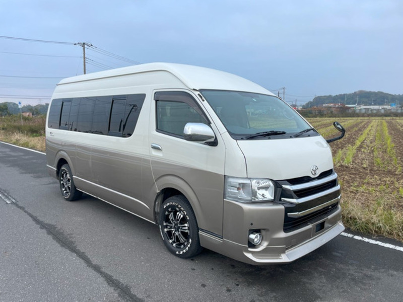 HIACE-5