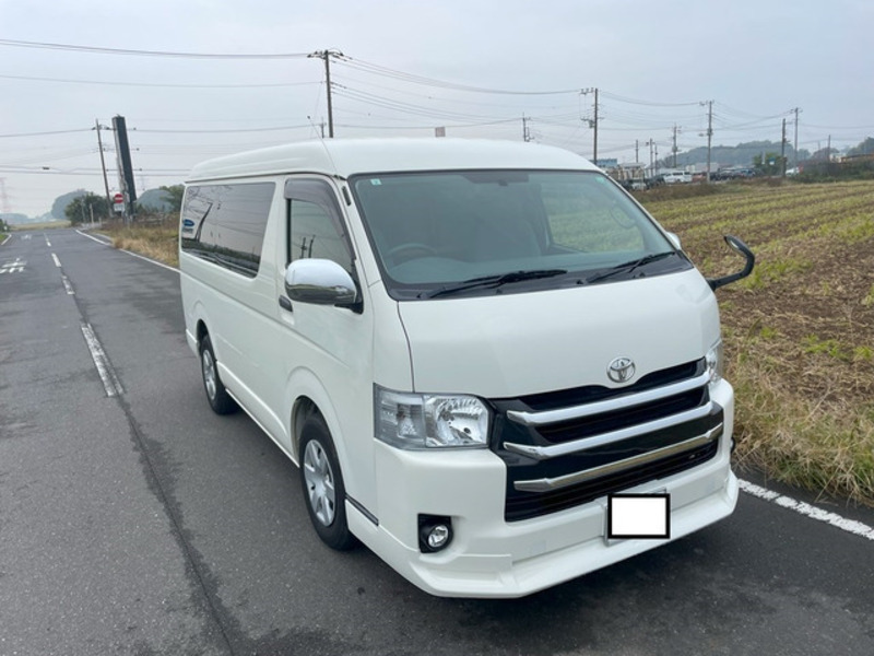 HIACE-4