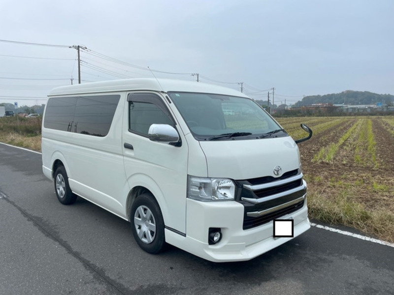 HIACE-1